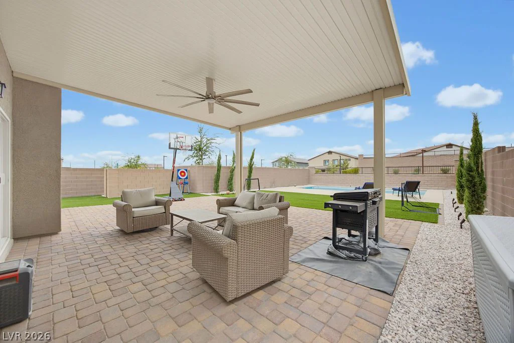 1837 James Creek, North Las Vegas, NV 89084