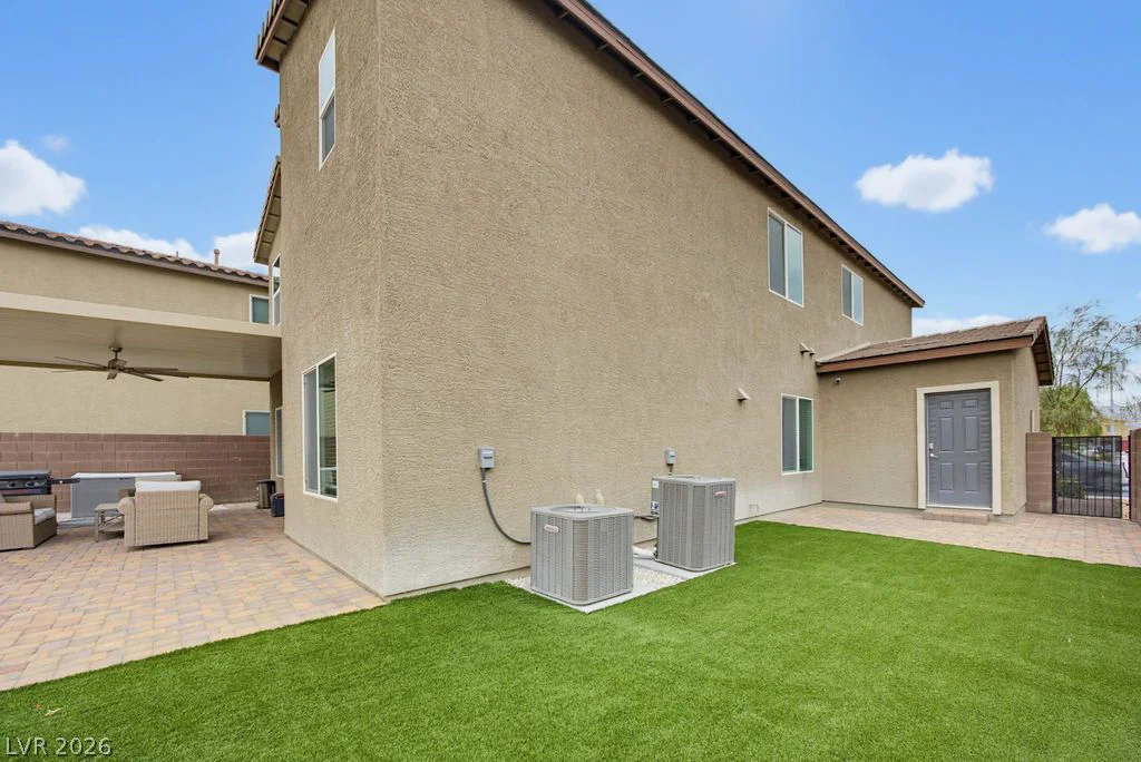 1837 James Creek, North Las Vegas, NV 89084