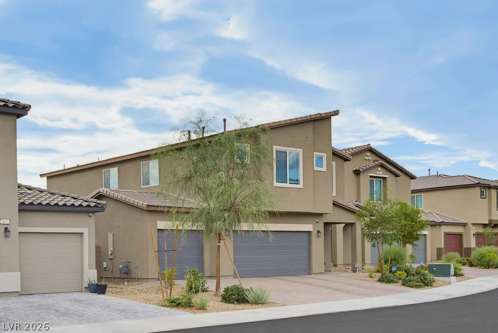 1837 James Creek, North Las Vegas, NV 89084