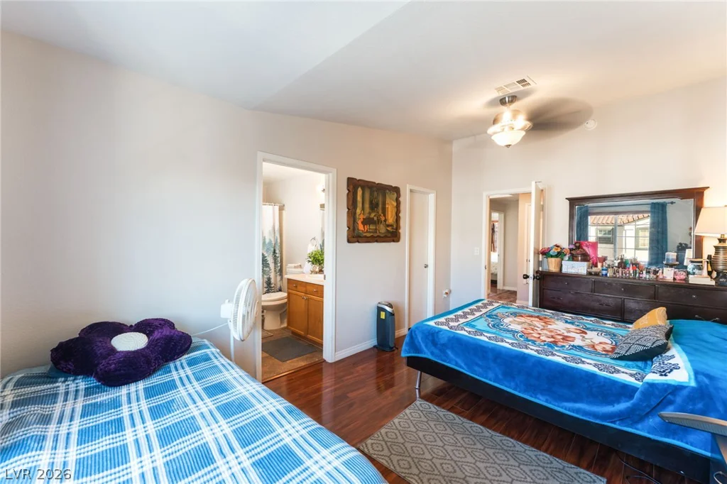 5330 Charleston, Las Vegas, NV 89142