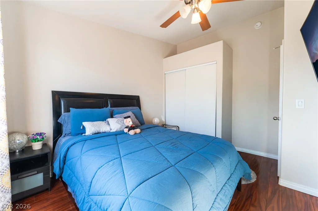 5330 Charleston, Las Vegas, NV 89142