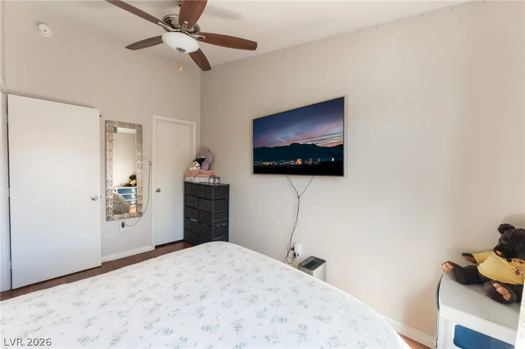 5330 Charleston, Las Vegas, NV 89142