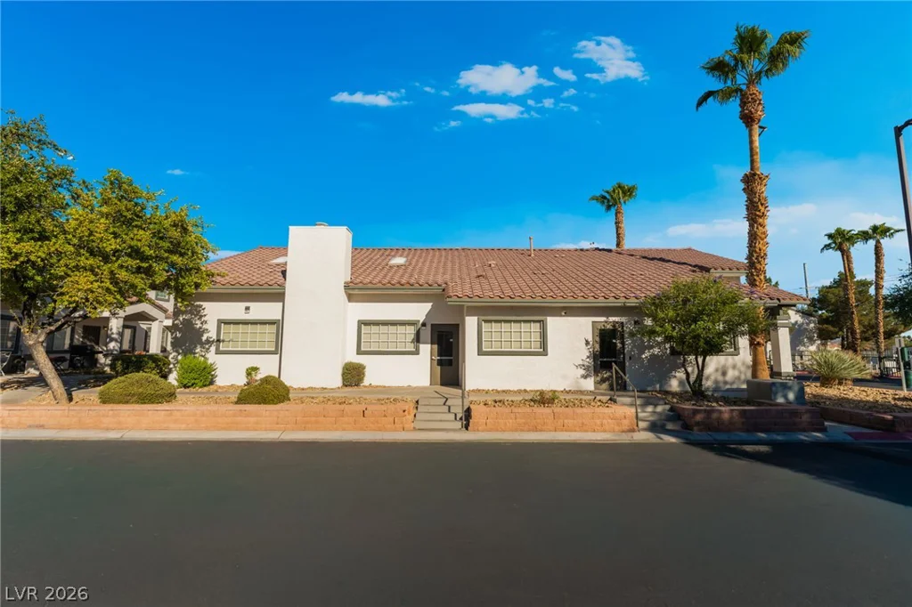 5330 Charleston, Las Vegas, NV 89142