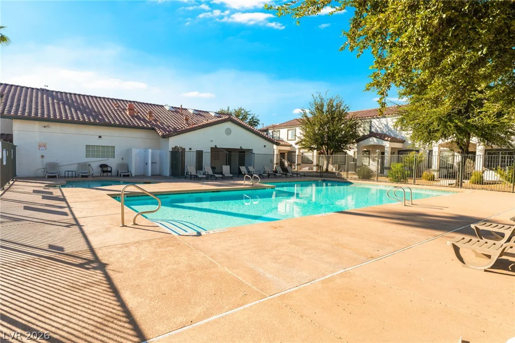 5330 Charleston, Las Vegas, NV 89142