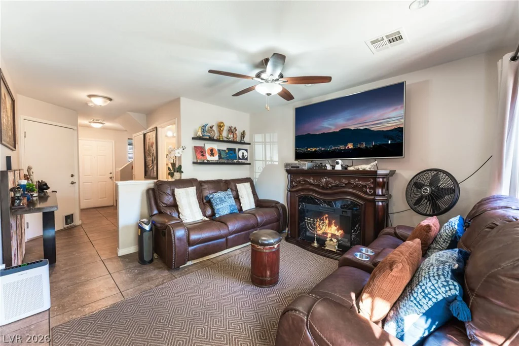 5330 Charleston, Las Vegas, NV 89142