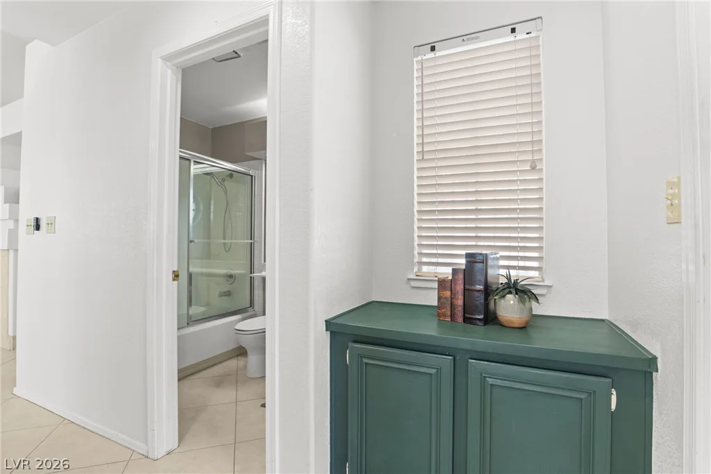 1042 Wainwright, Las Vegas, NV 89123