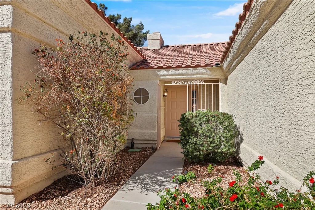 1042 Wainwright, Las Vegas, NV 89123