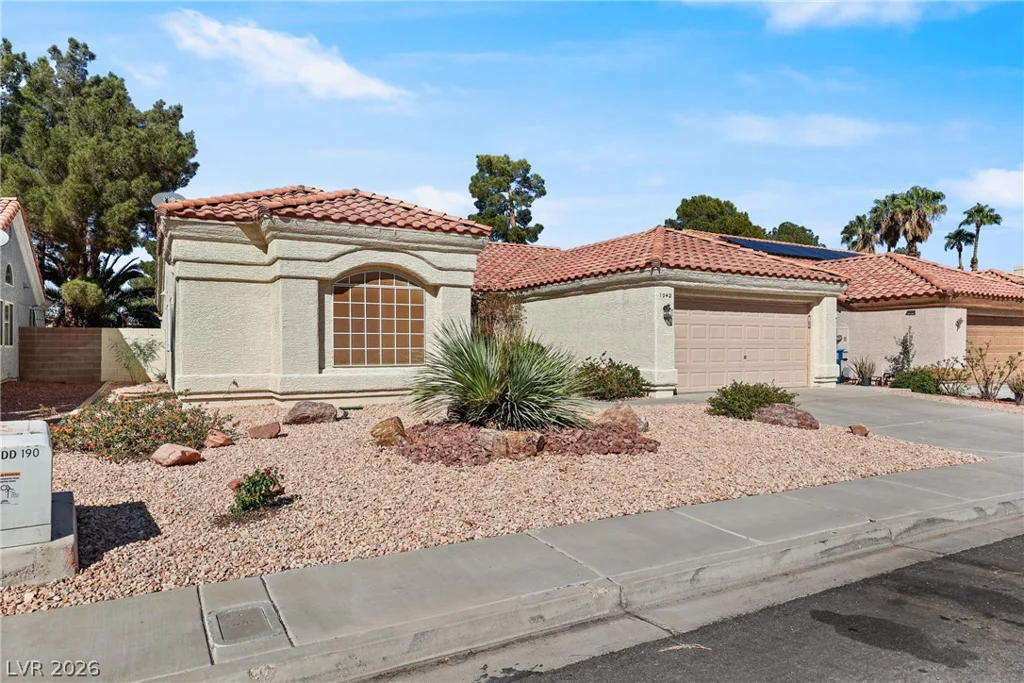 1042 Wainwright, Las Vegas, NV 89123