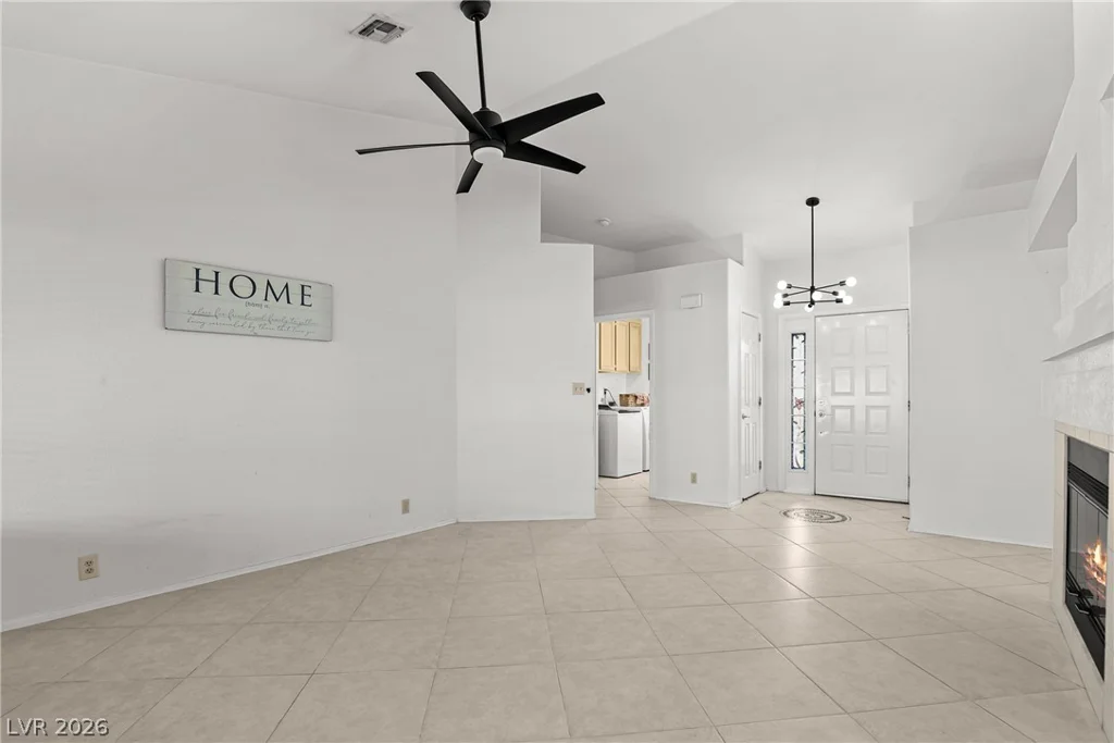 1042 Wainwright, Las Vegas, NV 89123