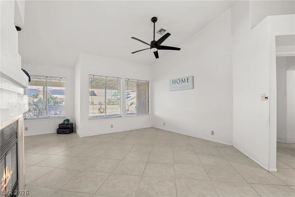 1042 Wainwright, Las Vegas, NV 89123