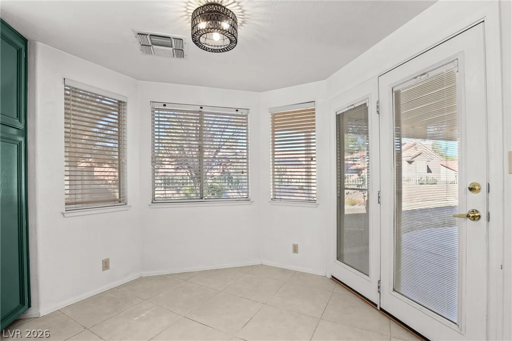 1042 Wainwright, Las Vegas, NV 89123