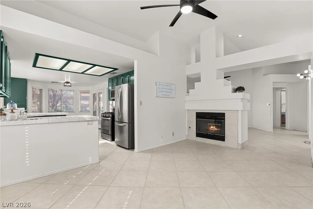 1042 Wainwright, Las Vegas, NV 89123