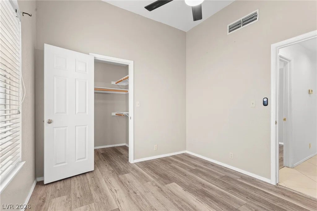 1042 Wainwright, Las Vegas, NV 89123