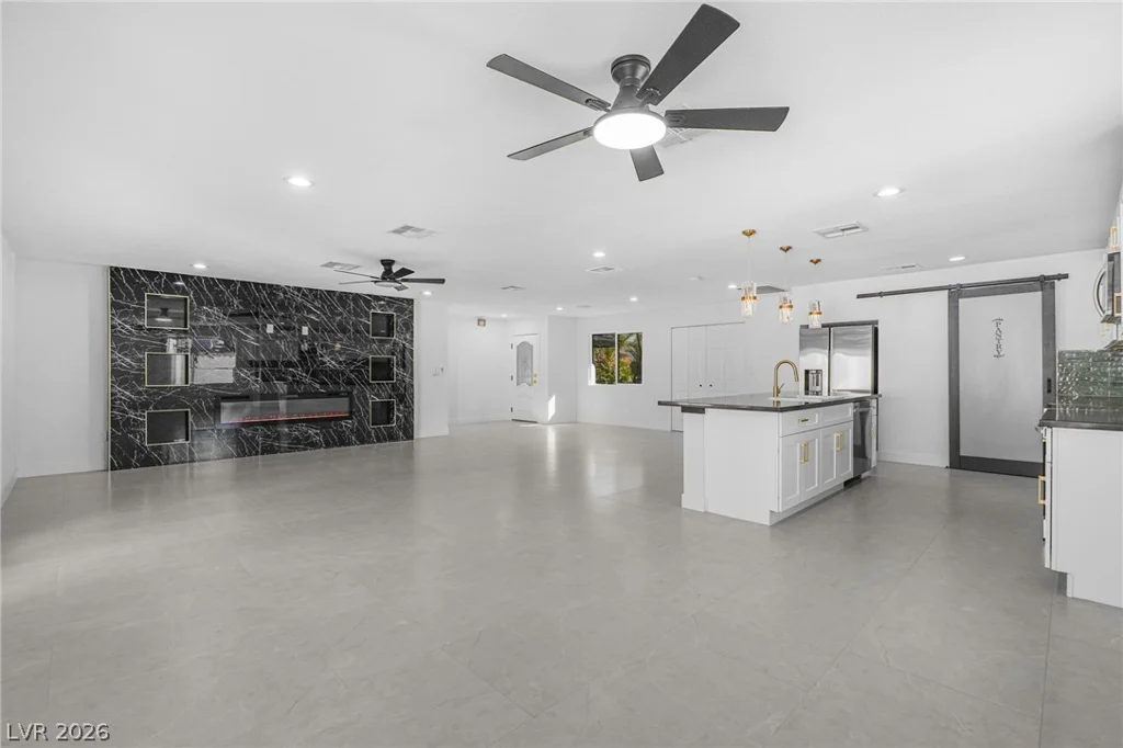 1504 Banner, Las Vegas, NV 89102