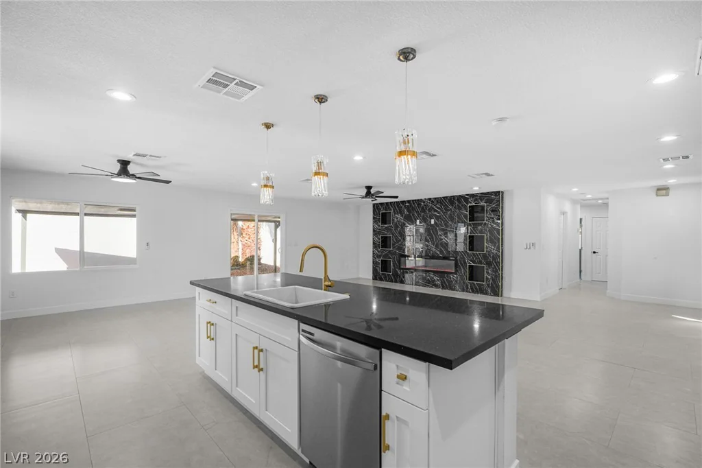 1504 Banner, Las Vegas, NV 89102