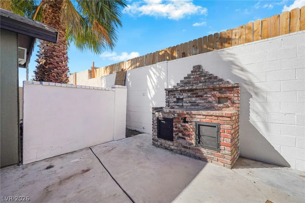 1504 Banner, Las Vegas, NV 89102