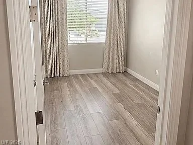 2126 Albury, North Las Vegas, NV 89086