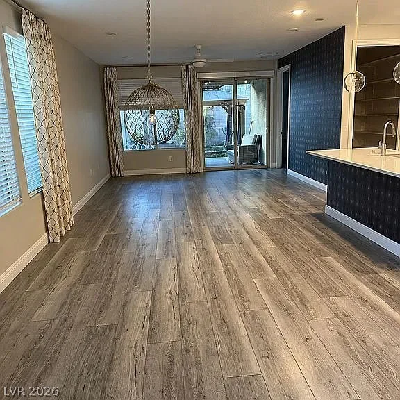 2126 Albury, North Las Vegas, NV 89086