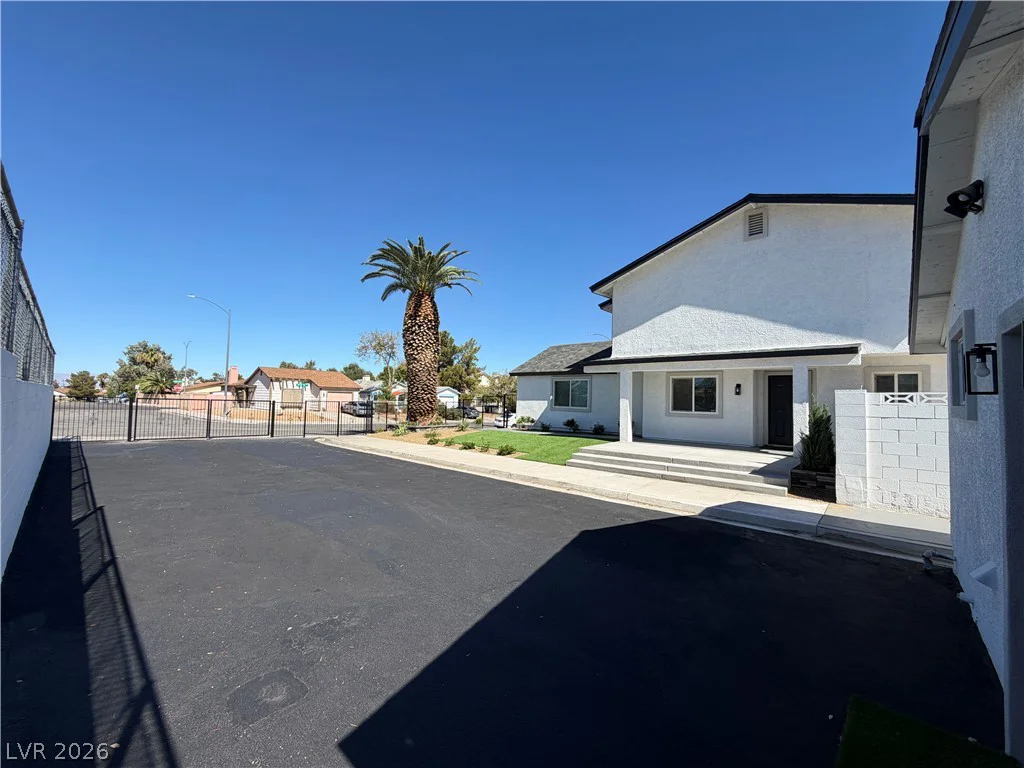 500 Grimsby, Henderson, NV 89014