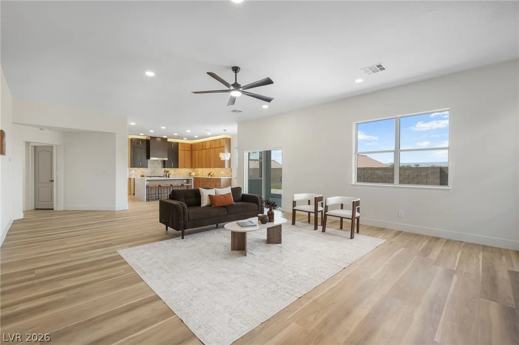 1287 Lime Point, Las Vegas, NV 89110