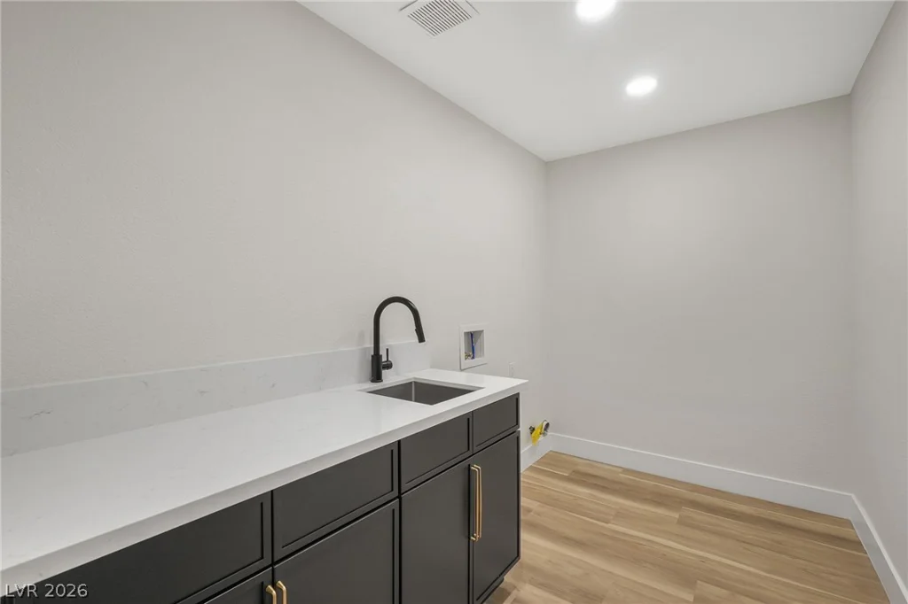 1287 Lime Point, Las Vegas, NV 89110