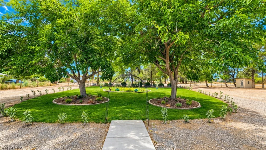 6130 Hawkins, Pahrump, NV 89061