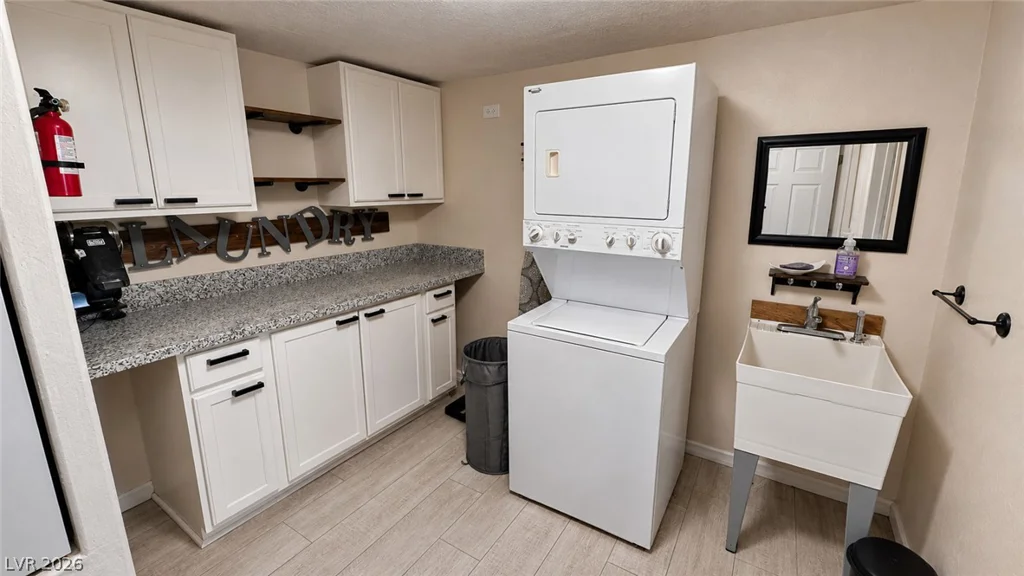 6130 Hawkins, Pahrump, NV 89061
