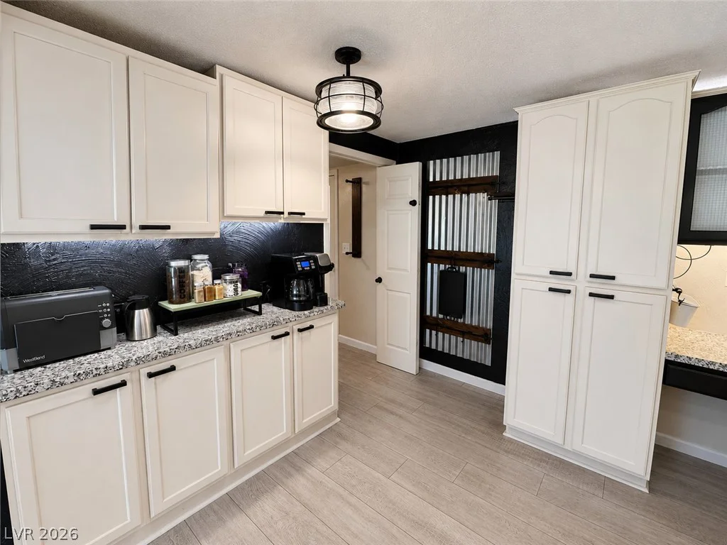 6130 Hawkins, Pahrump, NV 89061