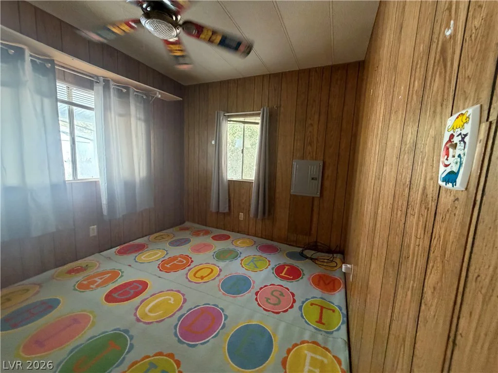 260 Ellendale, Pahrump, NV 89048