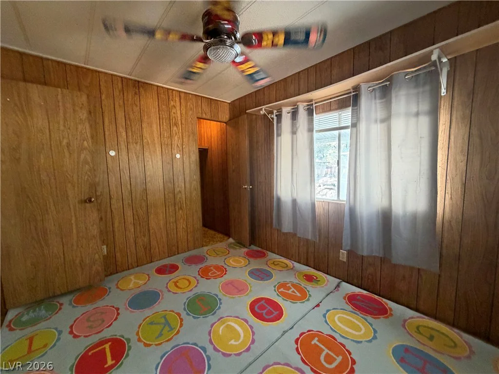 260 Ellendale, Pahrump, NV 89048