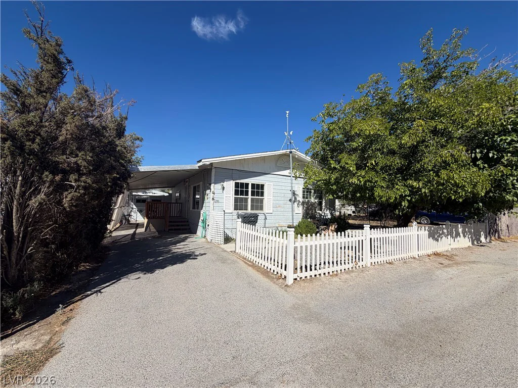 260 Ellendale, Pahrump, NV 89048