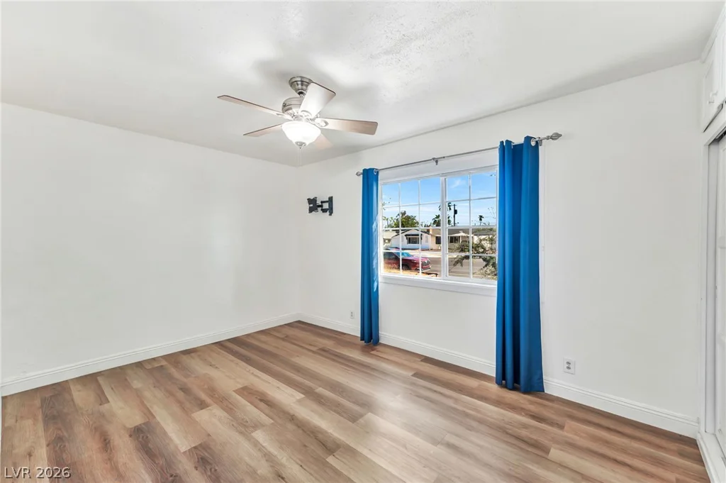 1809 Saint Louis, Las Vegas, NV 89104