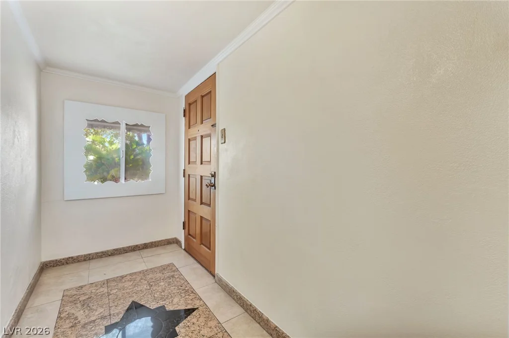 1809 Saint Louis, Las Vegas, NV 89104