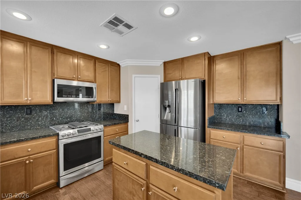 10149 Whitney Falls, Las Vegas, NV 89148