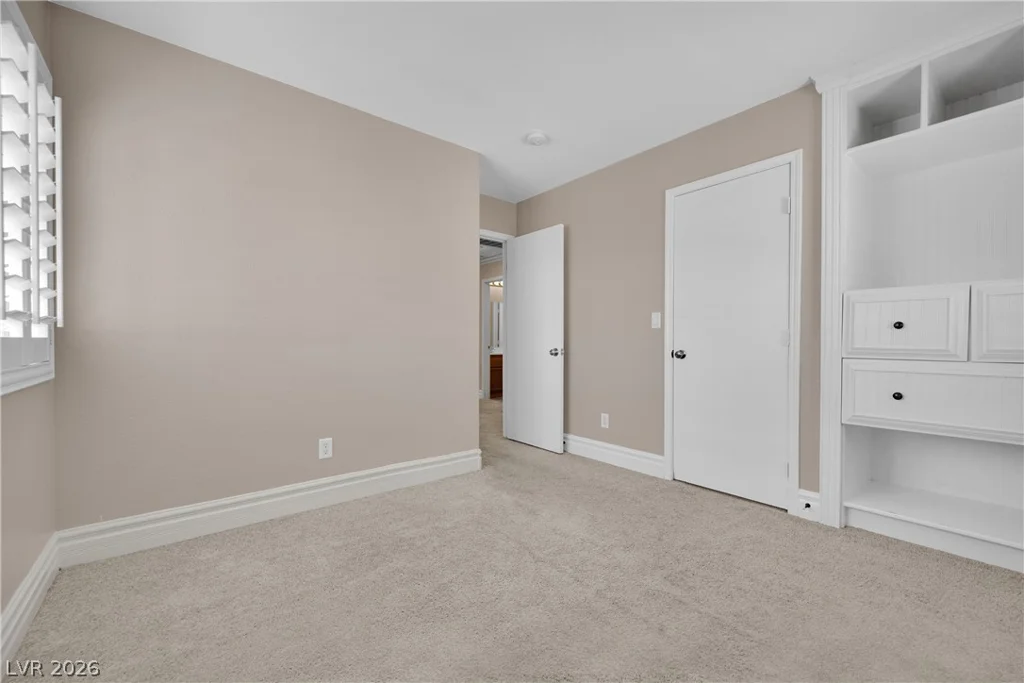 10149 Whitney Falls, Las Vegas, NV 89148