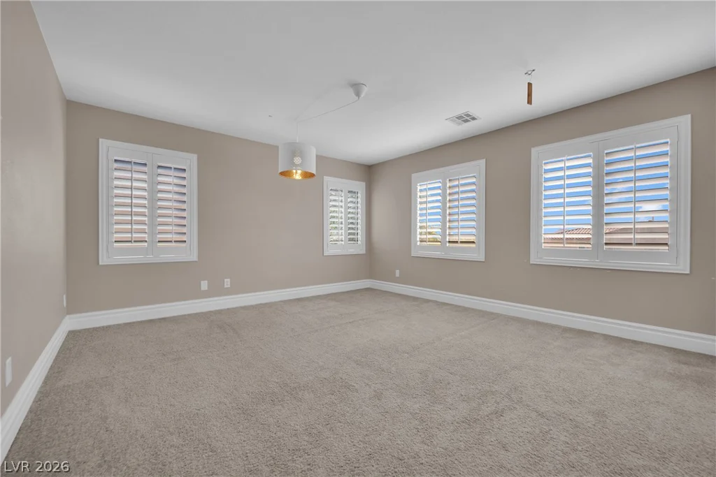 10149 Whitney Falls, Las Vegas, NV 89148