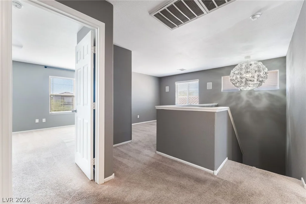 2825 Woodland Park, North Las Vegas, NV 89086