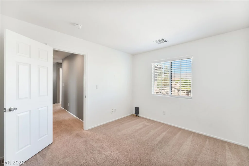 2825 Woodland Park, North Las Vegas, NV 89086