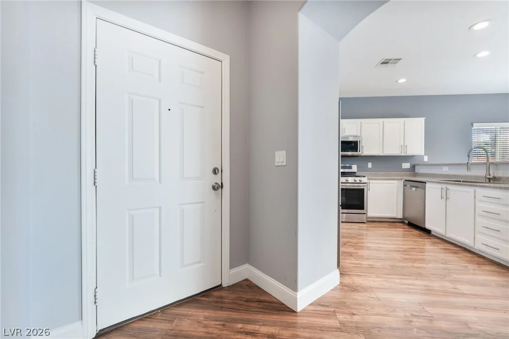 2825 Woodland Park, North Las Vegas, NV 89086