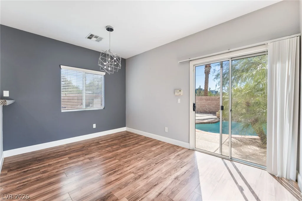 2825 Woodland Park, North Las Vegas, NV 89086