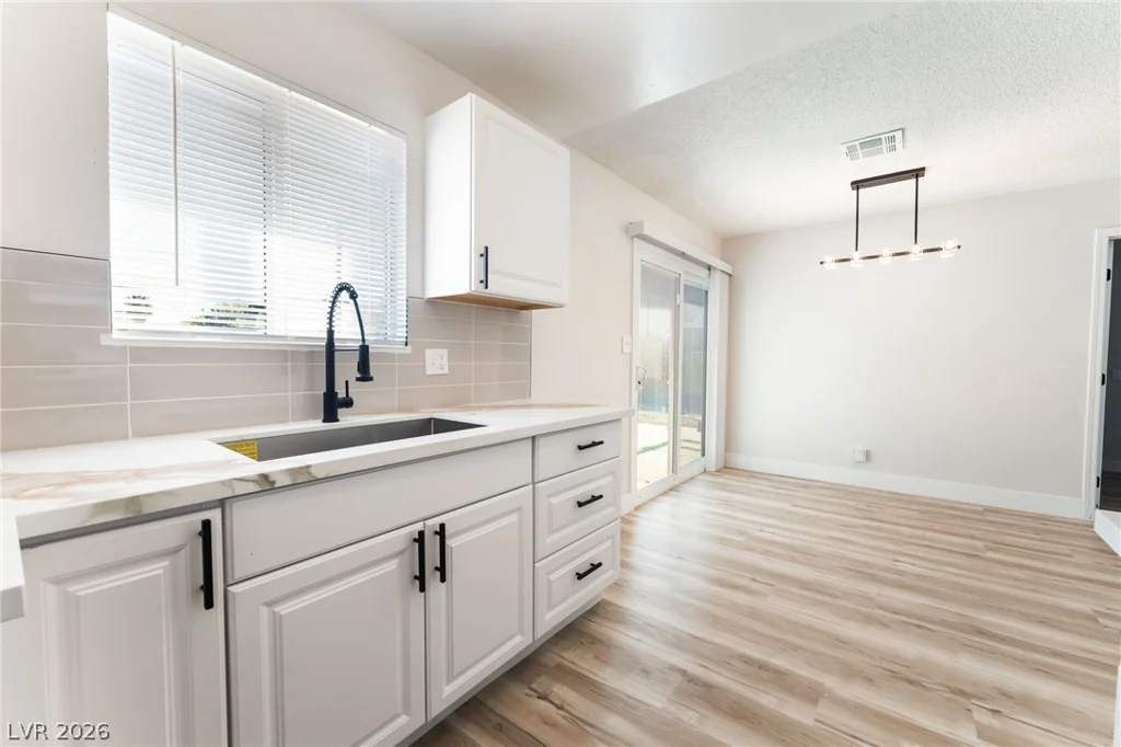 220 Ronald, Las Vegas, NV 89110