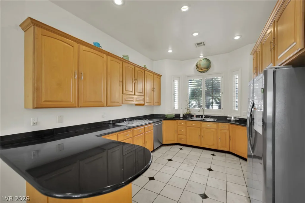 8125 Tiara Cove, Las Vegas, NV 89128
