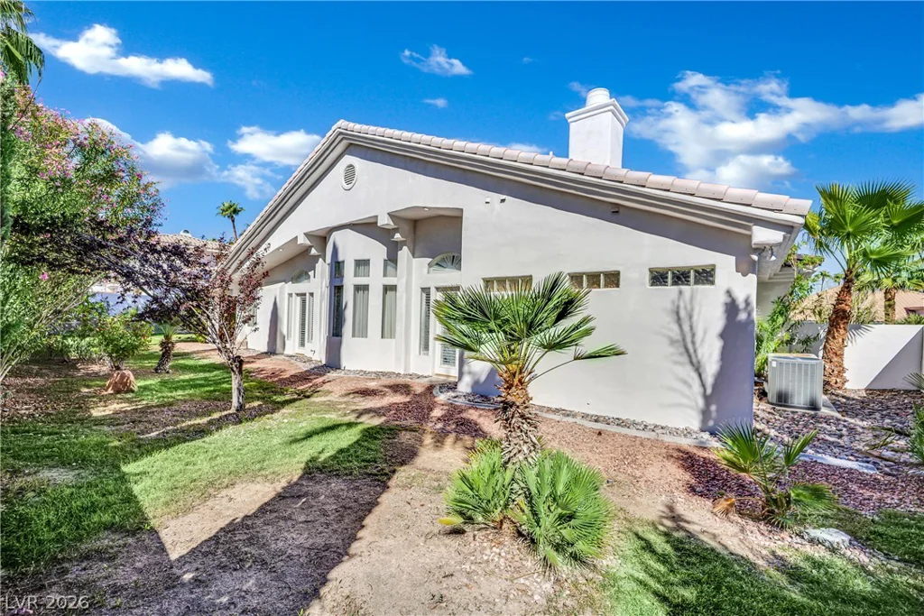 8125 Tiara Cove, Las Vegas, NV 89128