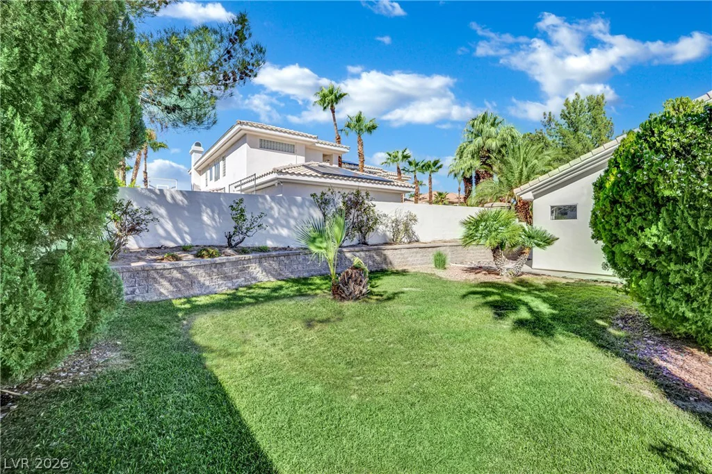 8125 Tiara Cove, Las Vegas, NV 89128