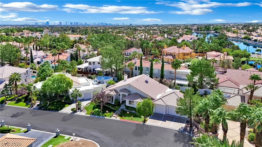 8125 Tiara Cove, Las Vegas, NV 89128