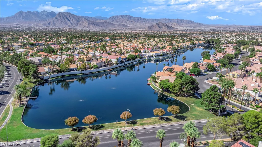 8125 Tiara Cove, Las Vegas, NV 89128