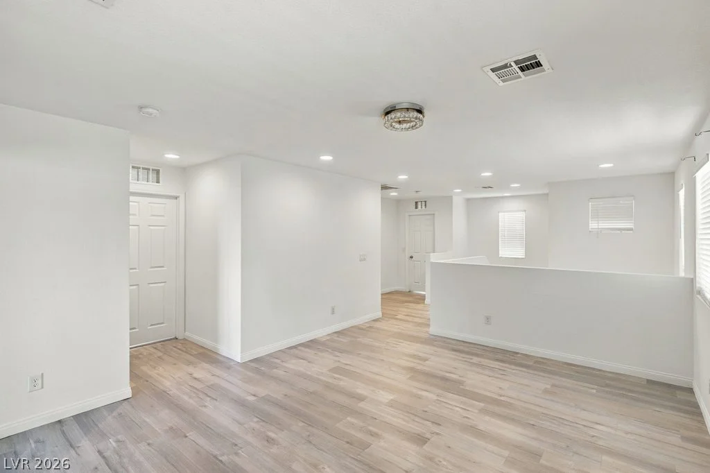 4722 Challenger, North Las Vegas, NV 89031