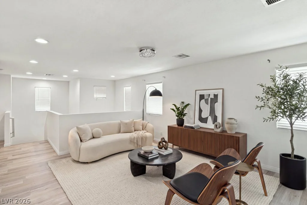 4722 Challenger, North Las Vegas, NV 89031