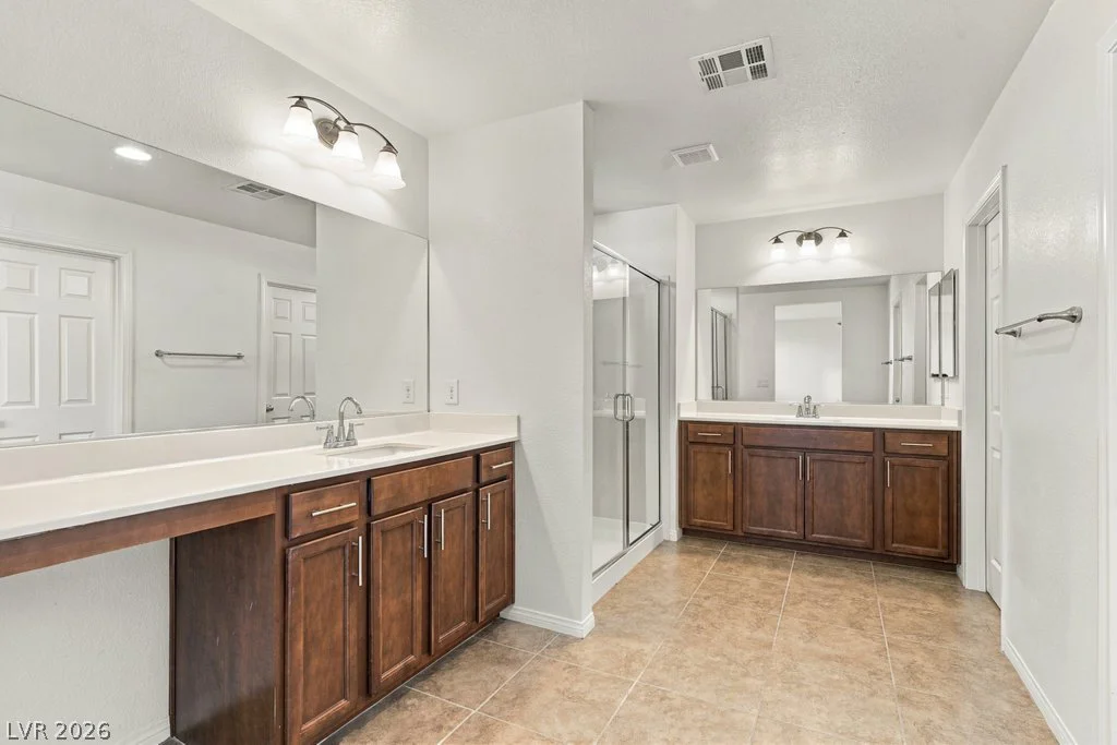 4722 Challenger, North Las Vegas, NV 89031