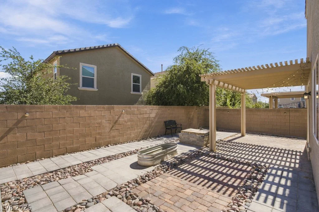 4722 Challenger, North Las Vegas, NV 89031